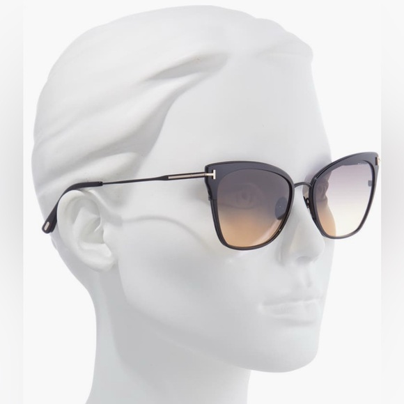 Tom Ford Faron 56mm Gradient Cat Eye Sunglasses-1 left - Picture 1 of 11